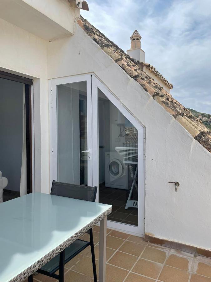 Penthouse Marina La Duquesa Apartment Manilva Bagian luar foto