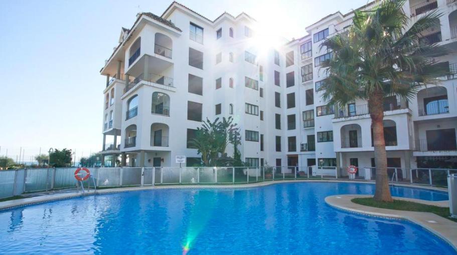 Penthouse Marina La Duquesa Apartment Manilva Bagian luar foto